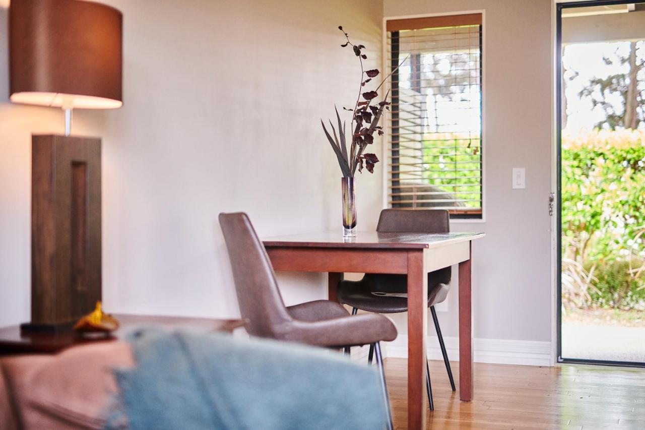 Parehua Resort Martinborough Exterior foto Interior of a home at the Village at Wild dunes